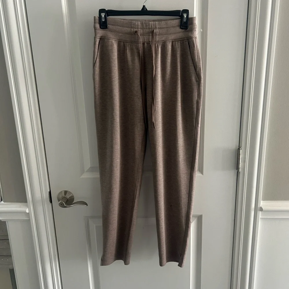 Travis Mathew Skyloft Soft Ankle Pants